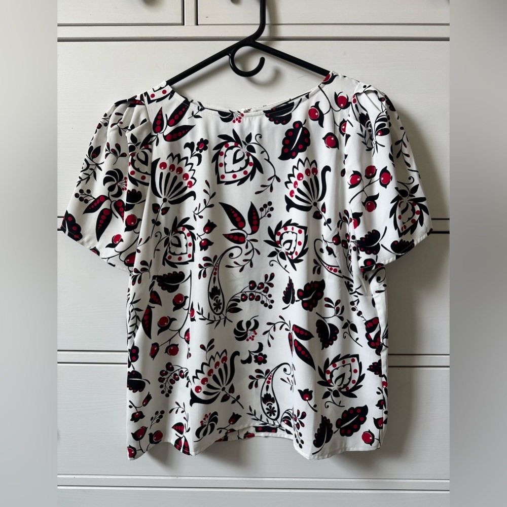 Talbots Women's White Floral Print Short Sleeve Blouse